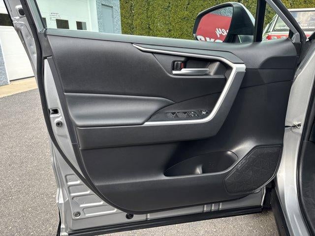 2023 Toyota RAV4 Hybrid SE AWD (Natl)