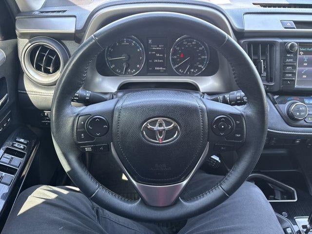 2017 Toyota RAV4 Limited FWD (Natl)
