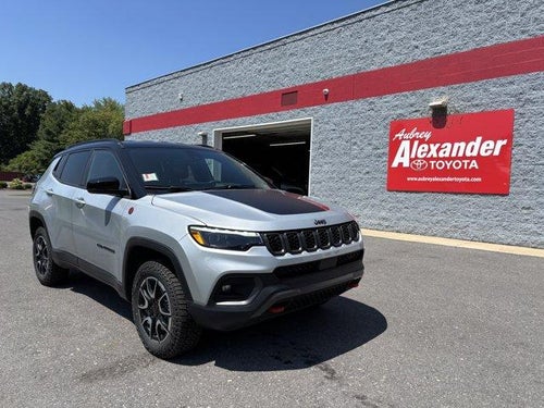 2025 Jeep Compass Trailhawk 4x4