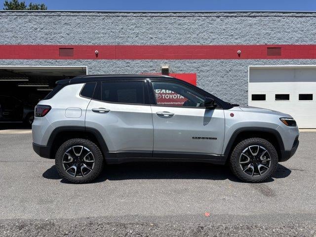 2025 Jeep Compass Trailhawk 4x4