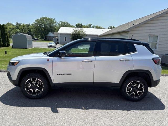2025 Jeep Compass Trailhawk 4x4