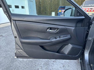 2024 Nissan Sentra SV CVT