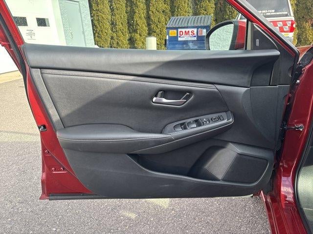 2023 Nissan Sentra SV CVT