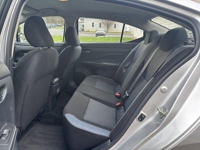 2025 Nissan Versa SV CVT