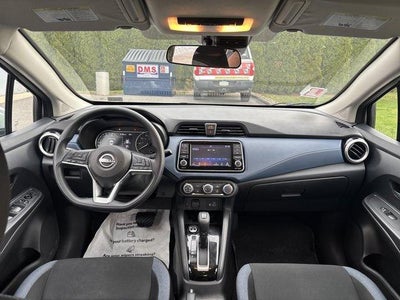 2025 Nissan Versa SV CVT