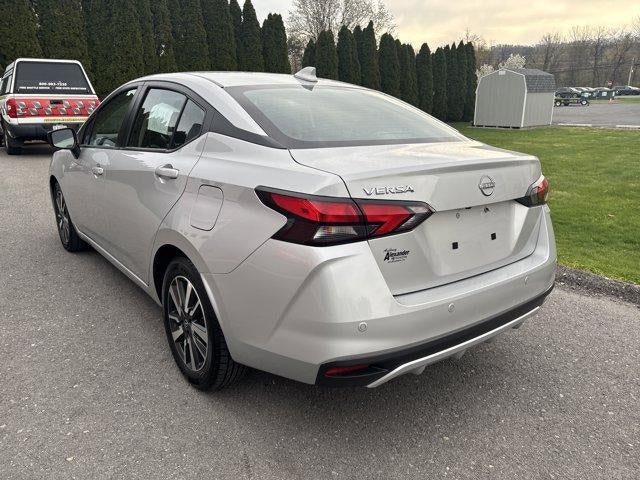 2025 Nissan Versa SV CVT
