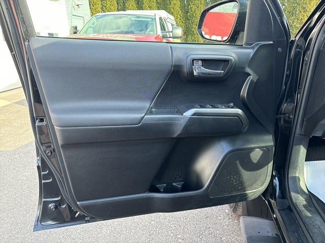 2022 Toyota Tacoma 4WD 4WD TRD Sport Double Cab 5' Bed V6 MT (Natl)