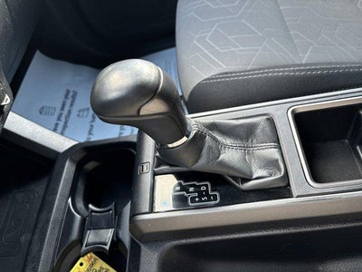 2022 Toyota Tacoma 4WD 4WD TRD Sport Double Cab 5' Bed V6 MT (Natl)