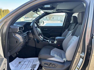 2026 Toyota Tacoma 4WD 4WD TRD Sport Double Cab 5' Bed AT (Natl)