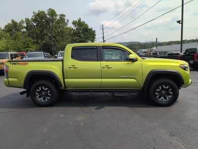 2023 Toyota Tacoma 4WD 4WD TRD Off Road Double Cab 5' Bed V6 AT (Natl)
