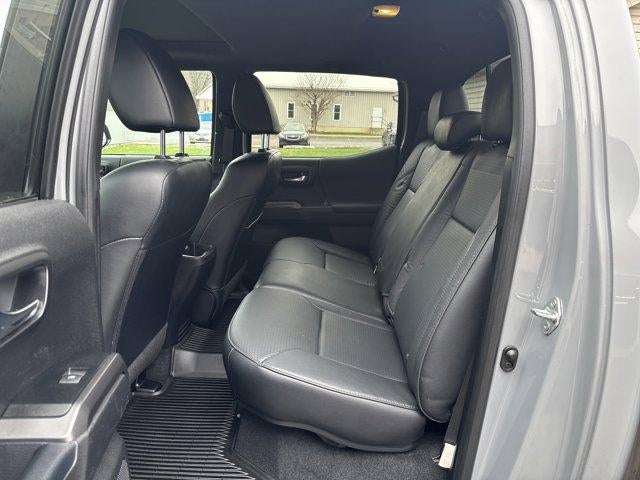 2021 Toyota Tacoma 4WD 4WD TRD Off Road Double Cab 5' Bed V6 MT (Natl)