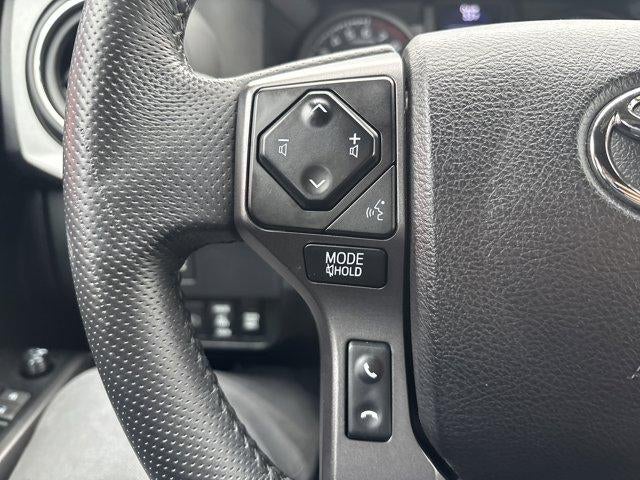 2021 Toyota Tacoma 4WD 4WD TRD Off Road Double Cab 5' Bed V6 MT (Natl)