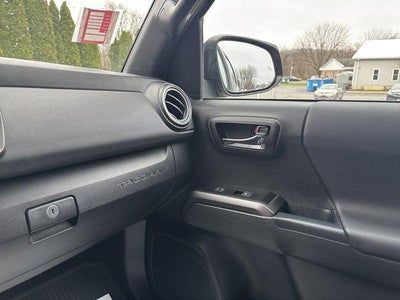 2021 Toyota Tacoma 4WD 4WD TRD Off Road Double Cab 5' Bed V6 MT (Natl)