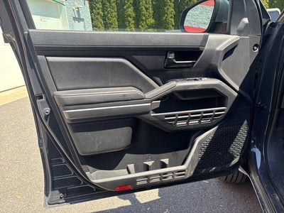 2025 Toyota Tacoma 4WD 4WD SR5 Double Cab 5' Bed AT (GS)