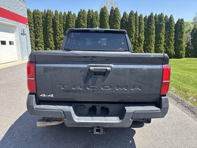2025 Toyota Tacoma 4WD 4WD SR5 Double Cab 5' Bed AT (GS)