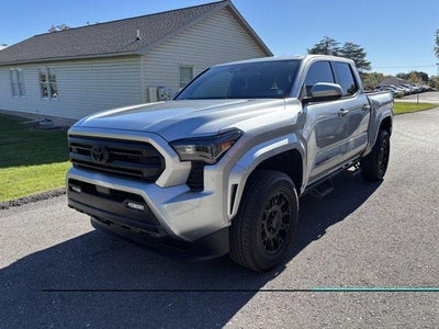 2024 Toyota Tacoma 4WD 4WD SR5 Double Cab 5' Bed AT (GS)