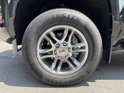 2026 Toyota Tacoma 4WD 4WD Limited Hybrid Double Cab 5' Bed AT (Natl)
