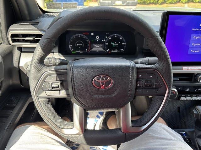2026 Toyota Tacoma 4WD 4WD TRD Off Road Hybrid Double Cab 5' Bed AT (Natl)
