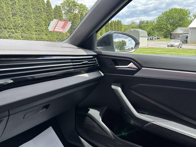 2025 Volkswagen Jetta Sport Auto