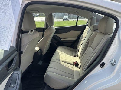2022 Subaru Impreza Premium 4-door CVT