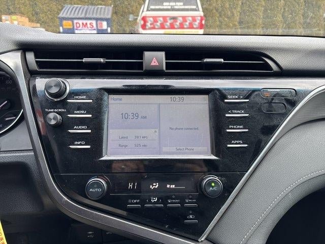 2018 Toyota Camry SE Auto (SE)