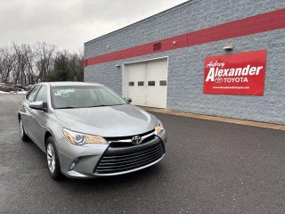 2017 Toyota Camry LE Auto (SE)