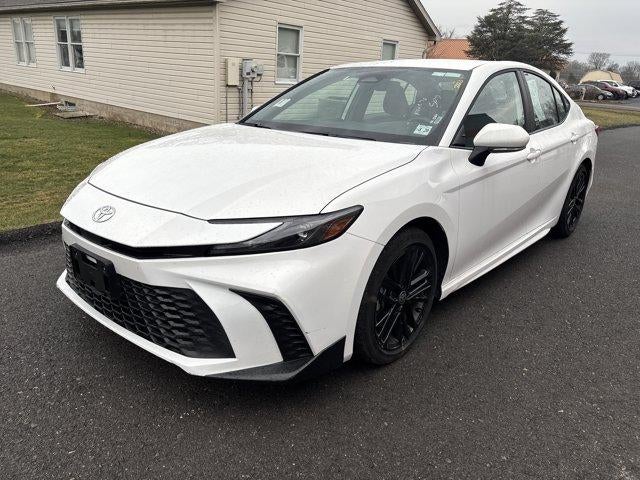 2025 Toyota Camry SE (SE)