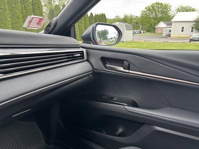 2026 Toyota Camry XSE (Natl)