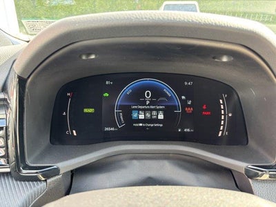 2025 Toyota Camry SE (SE)