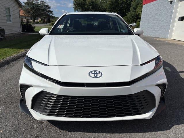 2025 Toyota Camry SE (SE)