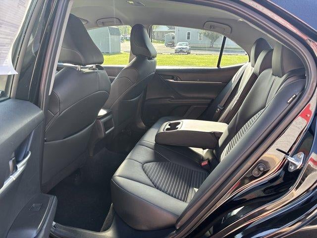 2023 Toyota Camry SE Auto (SE)