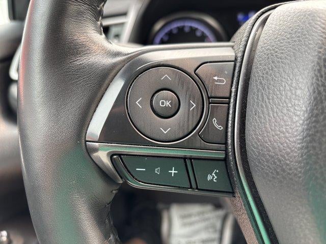 2024 Toyota Camry SE Auto (SE)