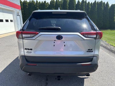 2022 Toyota RAV4 Hybrid XLE Premium AWD (Natl)