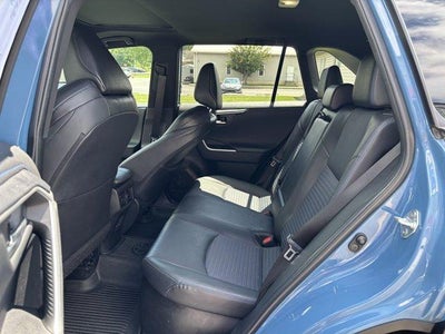 2022 Toyota RAV4 Hybrid XSE AWD (Natl)