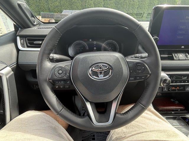 2024 Toyota RAV4 Hybrid XSE AWD (Natl)