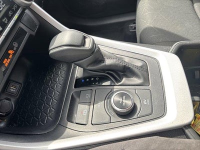 2025 Toyota RAV4 Hybrid XLE AWD (Natl)
