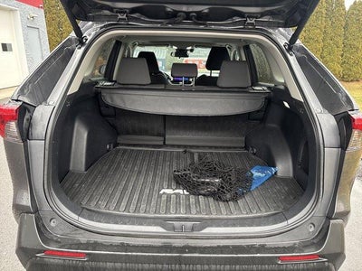 2024 Toyota RAV4 Hybrid XLE AWD (Natl)