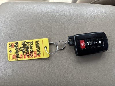 2013 Toyota Camry 4dr Sdn I4 Auto L (Natl)