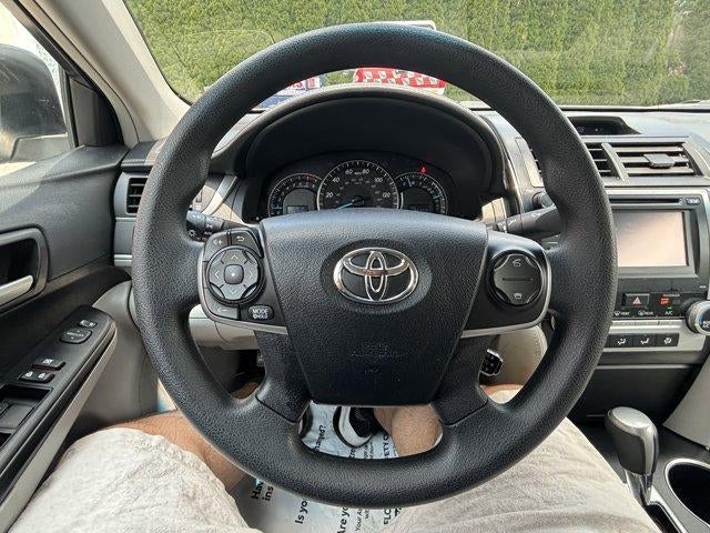 2013 Toyota Camry 4dr Sdn I4 Auto LE (Natl)