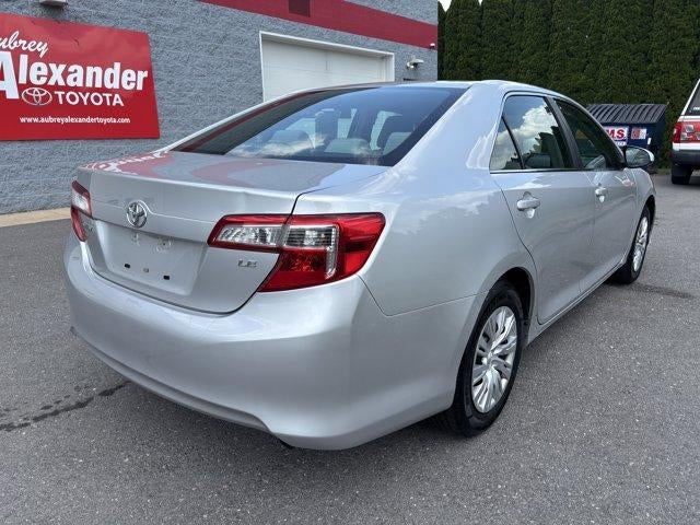 2013 Toyota Camry 4dr Sdn I4 Auto LE (Natl)