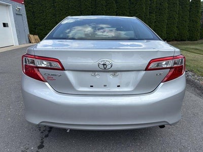 2013 Toyota Camry 4dr Sdn I4 Auto LE (Natl)
