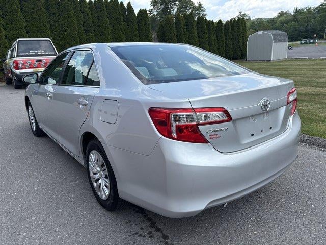 2013 Toyota Camry 4dr Sdn I4 Auto LE (Natl)
