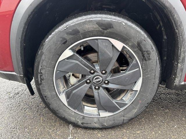 2024 Nissan Rogue AWD SV