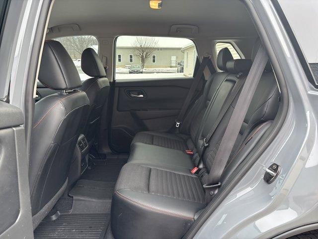 2025 Nissan Rogue AWD Rock Creek