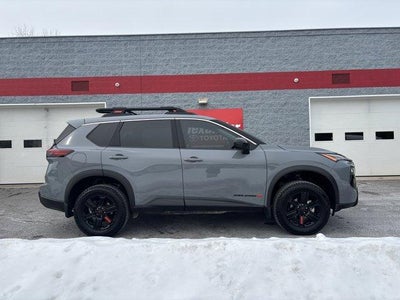2025 Nissan Rogue AWD Rock Creek