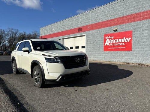 2024 Nissan Pathfinder SV 4WD