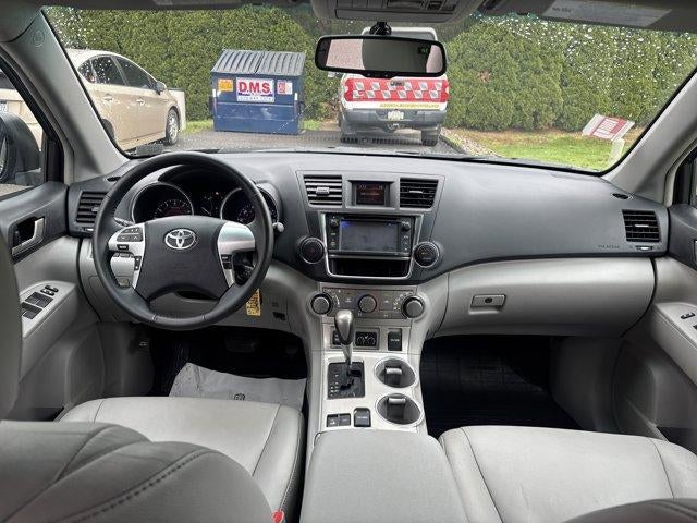 2013 Toyota Highlander 4WD 4dr V6 SE (Natl)