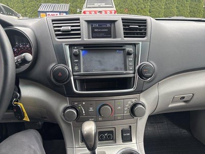 2013 Toyota Highlander 4WD 4dr V6 SE (Natl)