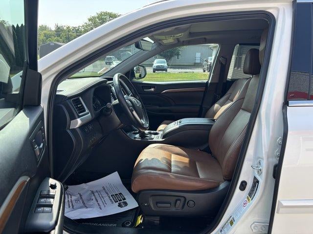 2019 Toyota Highlander Hybrid Limited Platinum V6 AWD (Natl)