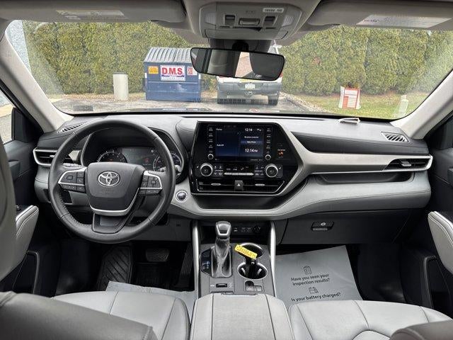 2022 Toyota Highlander XLE AWD (Natl)